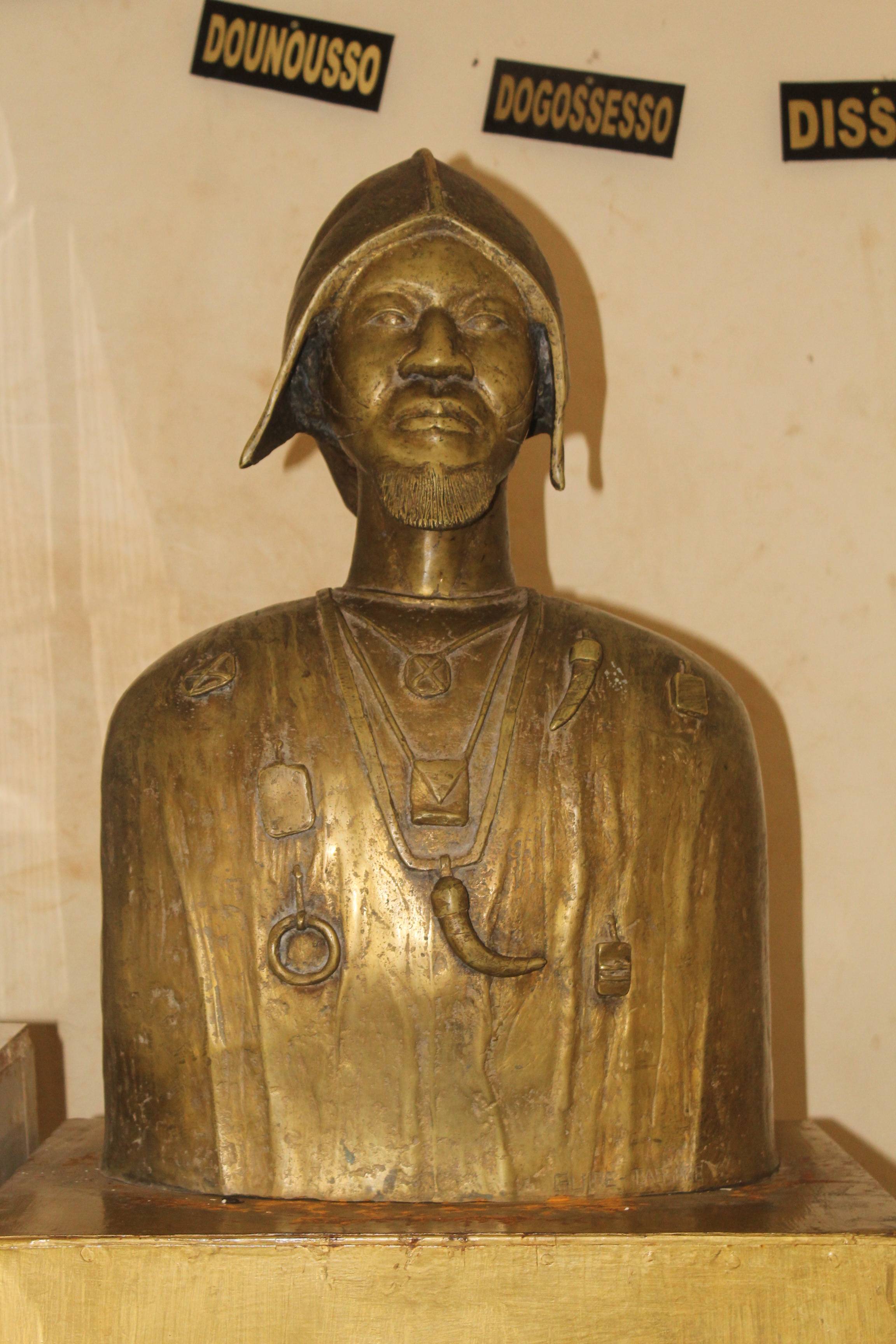 Le mausolée Tiefo Amoro